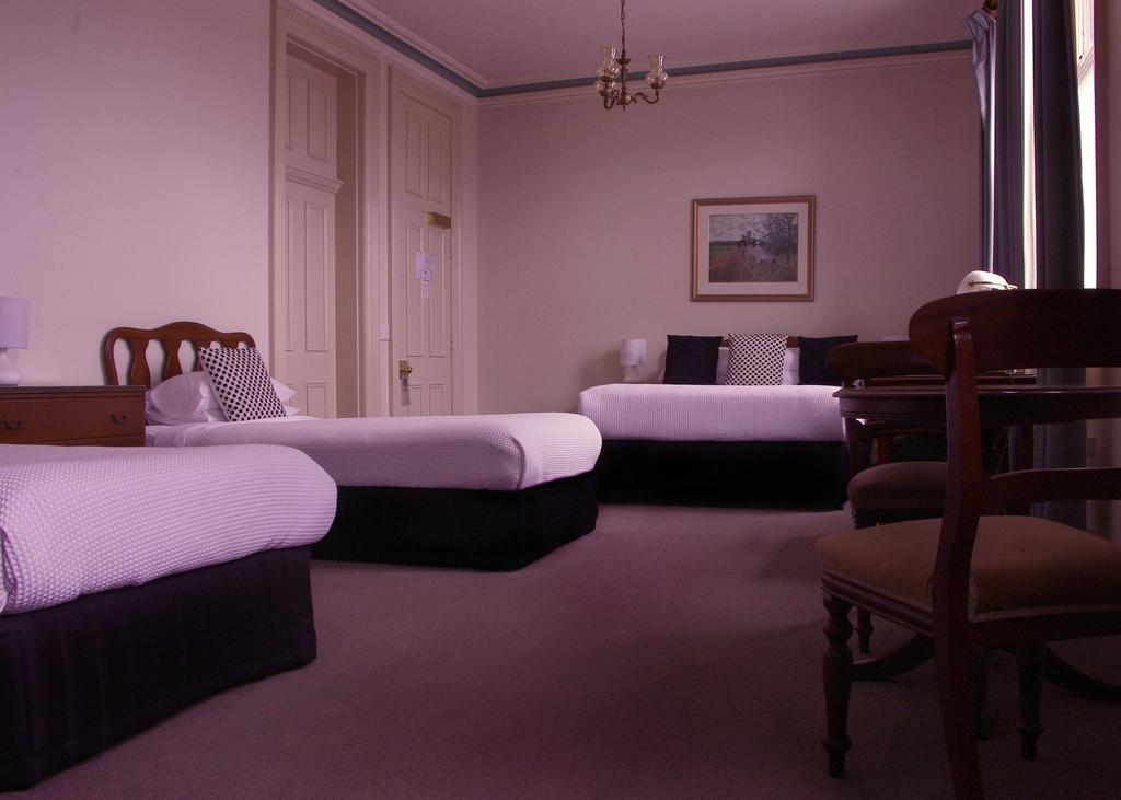 The Hotel Shamrock Бендіго Номер фото